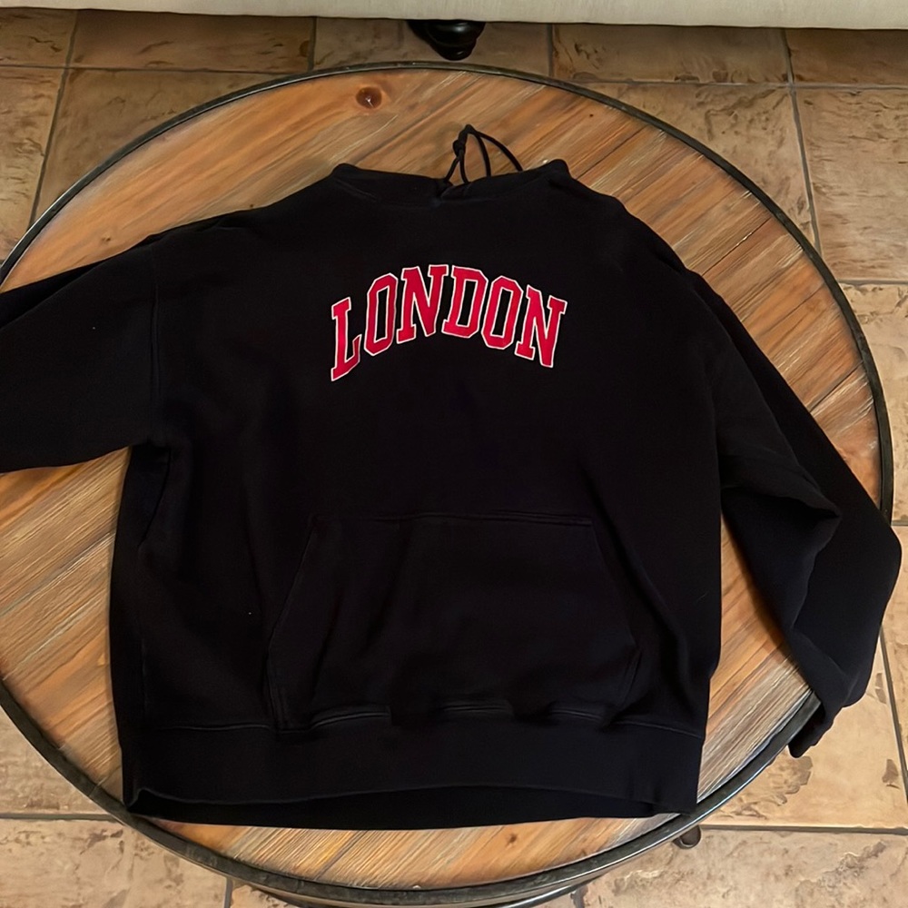 Brandy Melville x John Galt Hoodie!